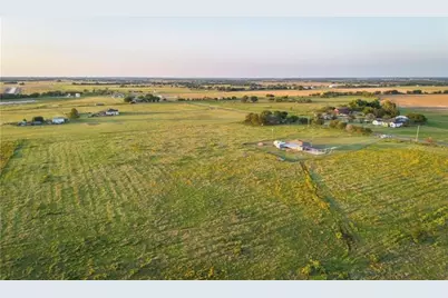 L19 S Baese Road, Elm Mott, TX 76640 - Photo 4