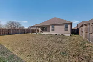 625 Hogan Dr, Denton, TX 76210 - Photo 36