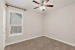 625 Hogan Dr, Denton, TX 76210 - Photo 18