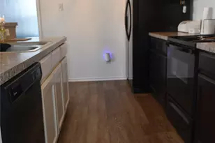 502 Glenwood St, Gainesville, TX 76240 - Photo 8