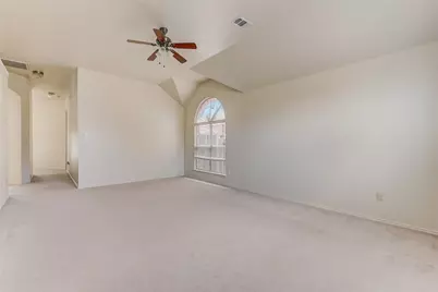 4905 Summer Oaks Lane, Fort Worth, TX 76123 - Photo 4