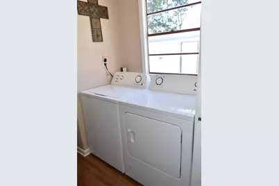 802 Hulme, Bowie, TX 76230 - Photo 20