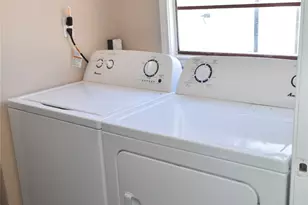 802 Hulme, Bowie, TX 76230 - Photo 20