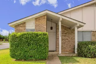 2200 Westmoor Pl, Arlington, TX 76015 - Photo 1