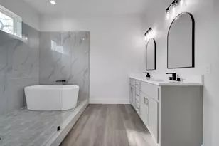 201 Rosa St, Waxahachie, TX 75165 - Photo 14