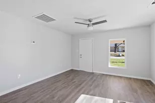 1434 S Rusk St, Sherman, TX 75090 - Photo 4