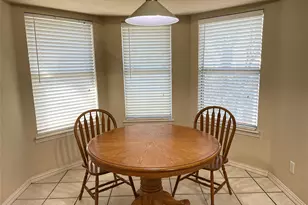 127 Port O Call Ct, Runaway Bay, TX 76426 - Photo 10