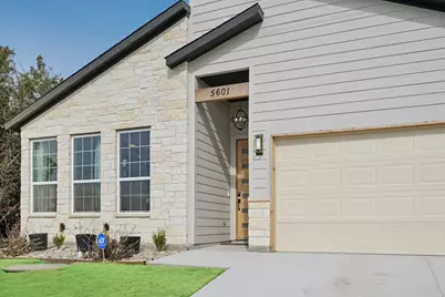 5601 San Jacinto Drive, Granbury, TX 76048 - Photo 4