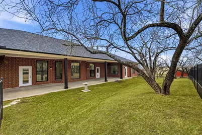 2541 Town View Drive, Cedar Hill, TX 75104 - Photo 10