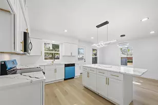 11004 Delford Cir, Dallas, TX 75228 - Photo 6