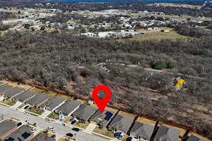 220 Abingdon St, Azle, TX 76020 - Photo 4