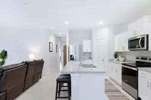 220 Abingdon St, Azle, TX 76020 - Photo 8