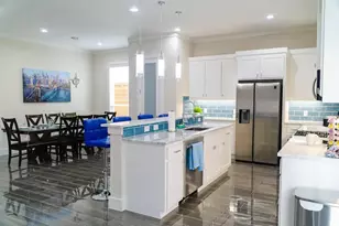 1846 Nomas St, Dallas, TX 75212 - Photo 12