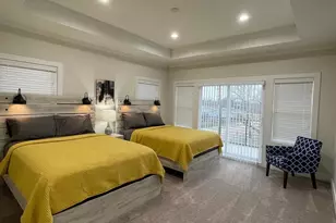 1846 Nomas St, Dallas, TX 75212 - Photo 32