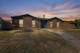 8505 Woodside Rd, Rowlett, TX 75088 - Photo 4