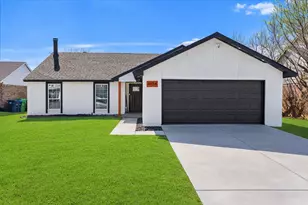 4104 Huckleberry Dr, Fort Worth, TX 76137 - Photo 1