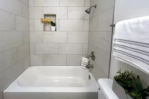 6900 Skillman St, Dallas, TX 75231 - Photo 26