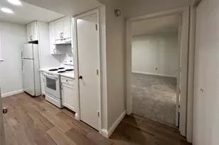 6900 Skillman St, Dallas, TX 75231 - Photo 18