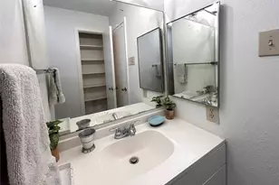 6900 Skillman St, Dallas, TX 75231 - Photo 28