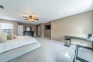 2216 La Salle Trail, Grand Prairie, TX 75052 - Photo 10