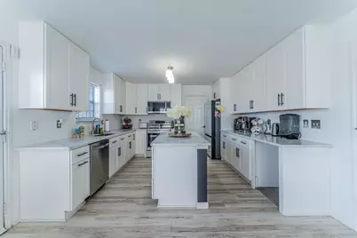 2216 La Salle Trail, Grand Prairie, TX 75052 - Photo 6