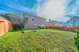 2216 La Salle Trail, Grand Prairie, TX 75052 - Photo 22