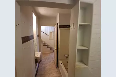 805 S Glenwood Boulevard, Tyler, TX 75701 - Photo 14