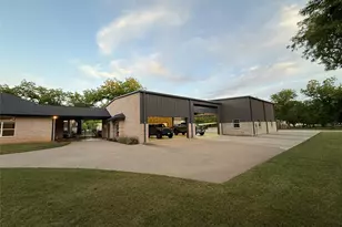 9908 Air Park Dr, Granbury, TX 76049 - Photo 36