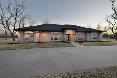 9908 Air Park Drive, Granbury, TX 76049 - Photo 2
