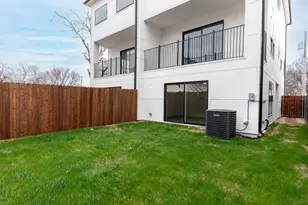 909 Bayonne St, Dallas, TX 75212 - Photo 26