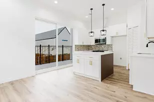 909 Bayonne St, Dallas, TX 75212 - Photo 6