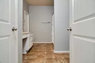 9101 Cranston Ct, Providence Village, TX 76227 - Photo 18