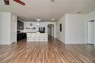 9101 Cranston Ct, Providence Village, TX 76227 - Photo 6