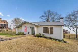 25 Shoreline Dr, Star Harbor, TX 75148 - Photo 2