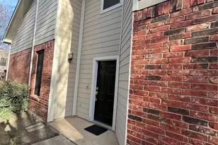 8605 Hunters Trace Ln, Plano, TX 75024 - Photo 2