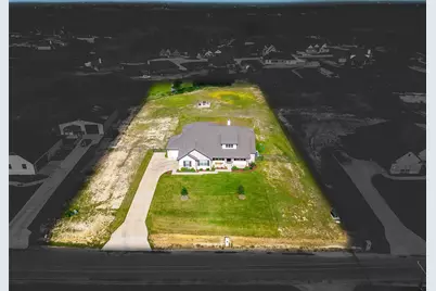 340 Sanger Drive, Springtown, TX 76082 - Photo 4