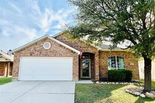 1113 Day Dream Dr, Fort Worth, TX 76052 - Photo 1