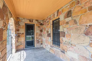 4603 Fairmount St, Dallas, TX 75219 - Photo 2