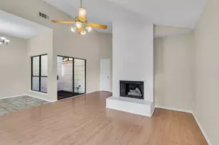 4224 Spring Meadow Ln, Flower Mound, TX 75028 - Photo 2