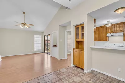 4224 Spring Meadow Lane, Flower Mound, TX 75028 - Photo 8