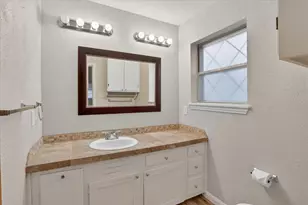 729 W Cheryl Ave, Hurst, TX 76053 - Photo 30