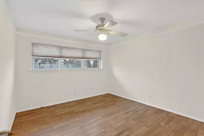 729 W Cheryl Avenue, Hurst, TX 76053 - Photo 26