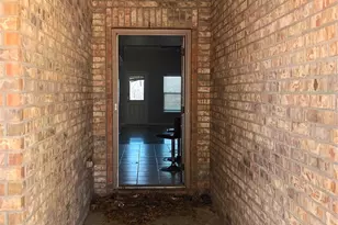 10041 Iron Ridge Dr, Fort Worth, TX 76140 - Photo 10