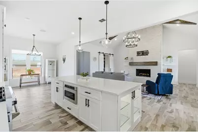 1024 Agnes North, Springtown, TX 76082 - Photo 16