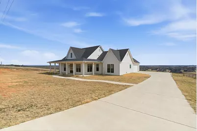 1024 Agnes North, Springtown, TX 76082 - Photo 2