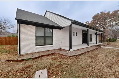 712 W Five Mile Parkway, Dallas, TX 75224 - Photo 4