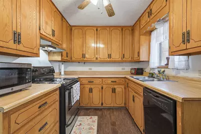 2724 Old Robinson Road, Waco, TX 76706 - Photo 8