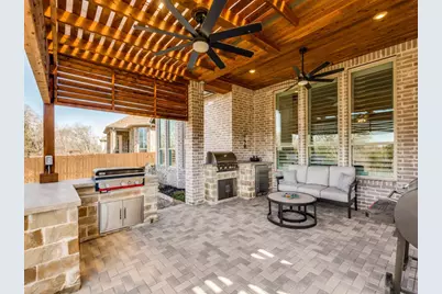 306 Hidden Creek Parkway, Van Alstyne, TX 75495 - Photo 24