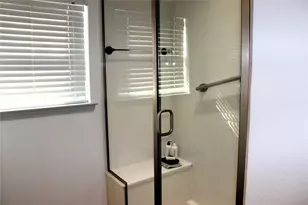 9980 Shoreline Dr, Wills Point, TX 75169 - Photo 12