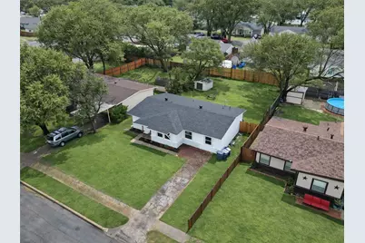 2236 Winthrop Drive, Dallas, TX 75228 - Photo 2